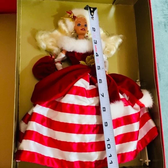 Barbie “1994” Peppermint Princess - Picture 9 of 11